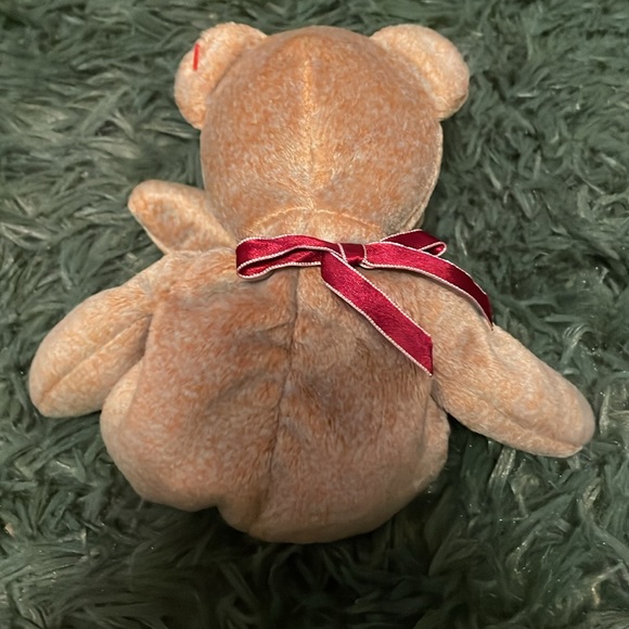 Brown bear - Picture 2 of 3